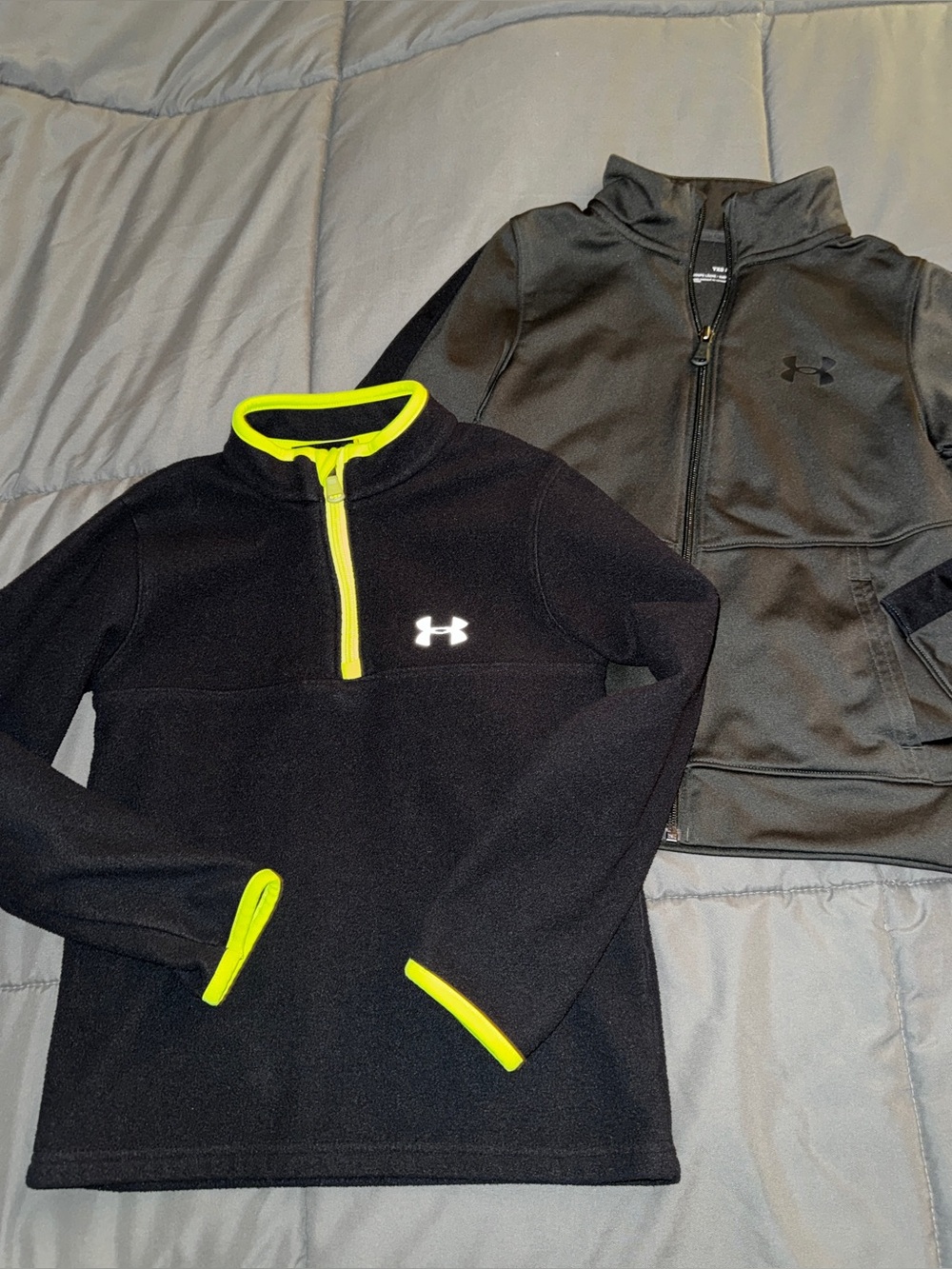 2 Under Armour Tops for Boys Size 7